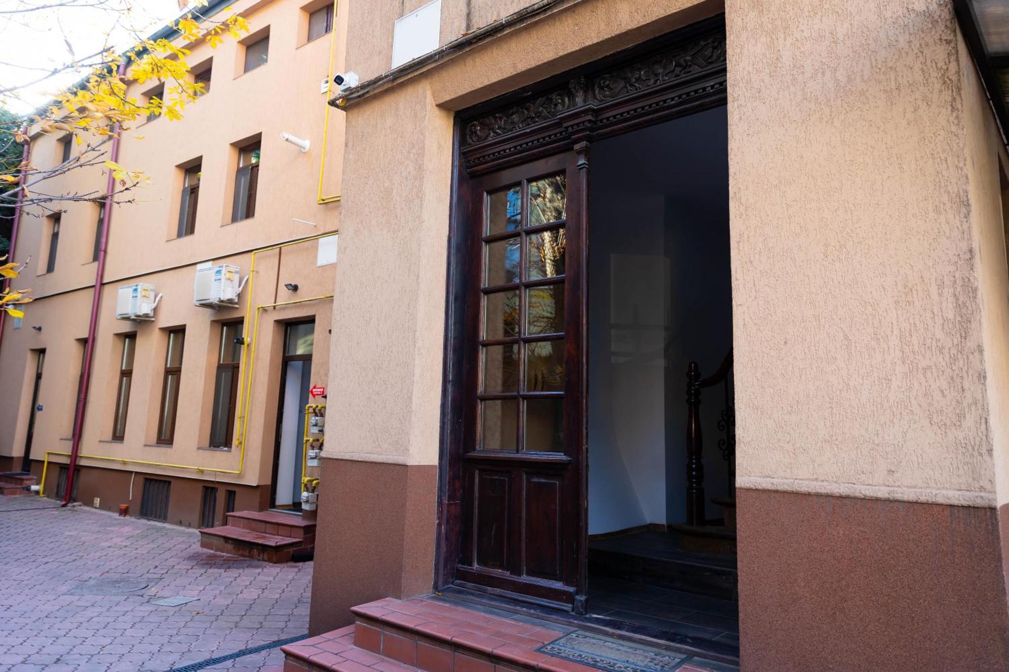 Lsix Apartament Bucureşti