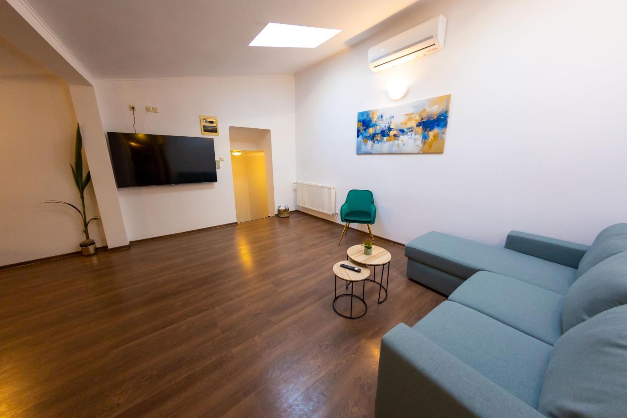 Apartament Lsix
