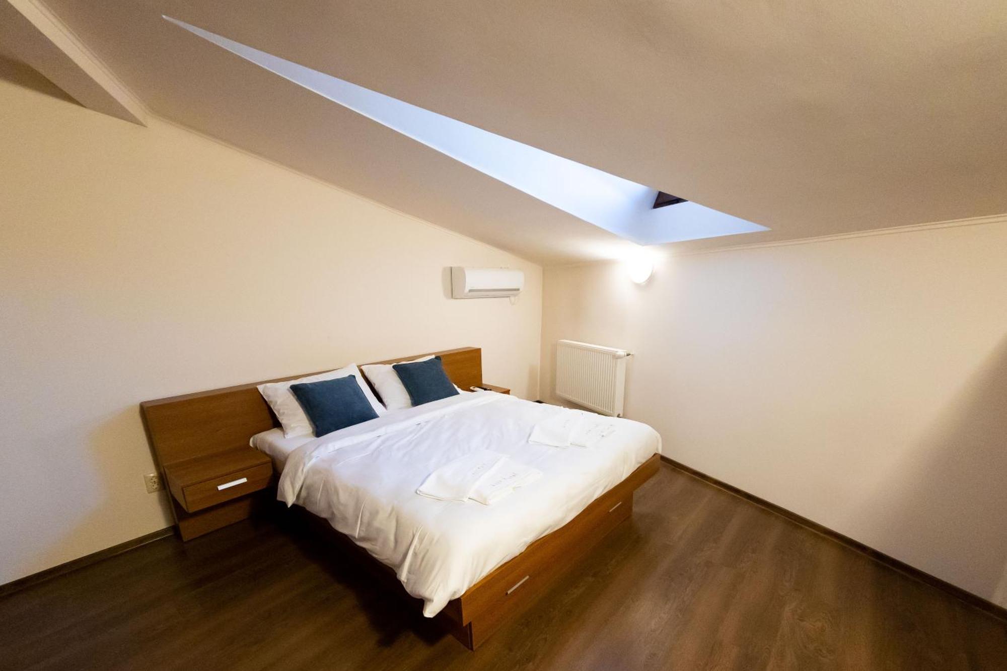 Apartament Lsix Bucureşti